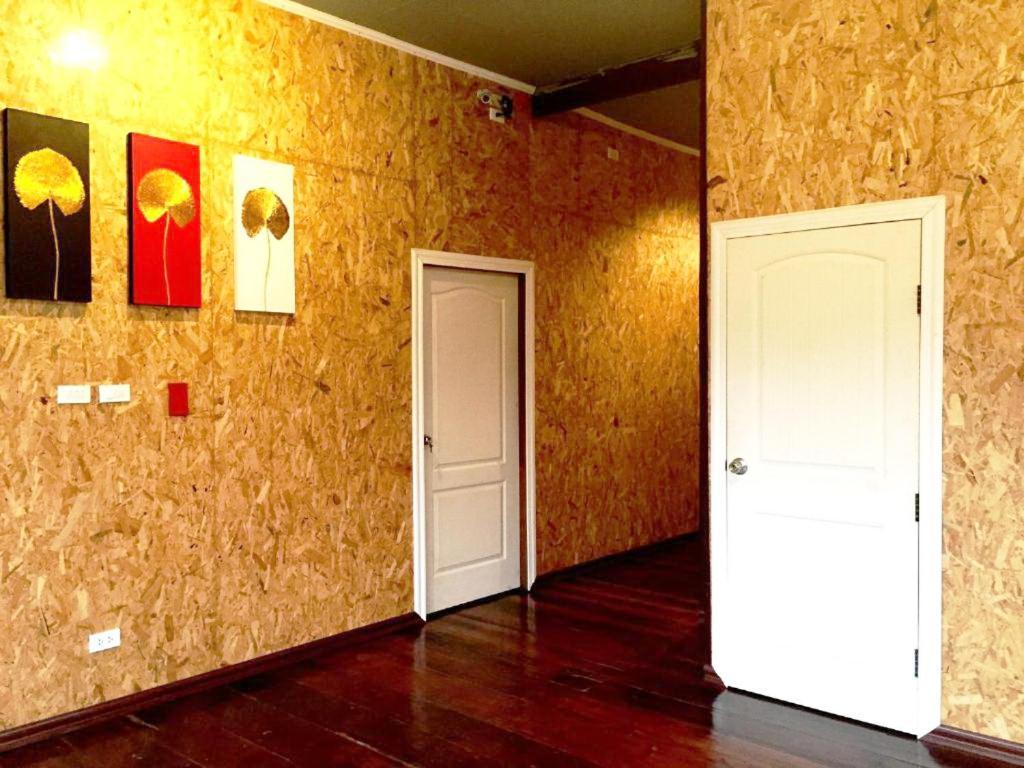 Aenguy Hostel Сукотай Екстериор снимка