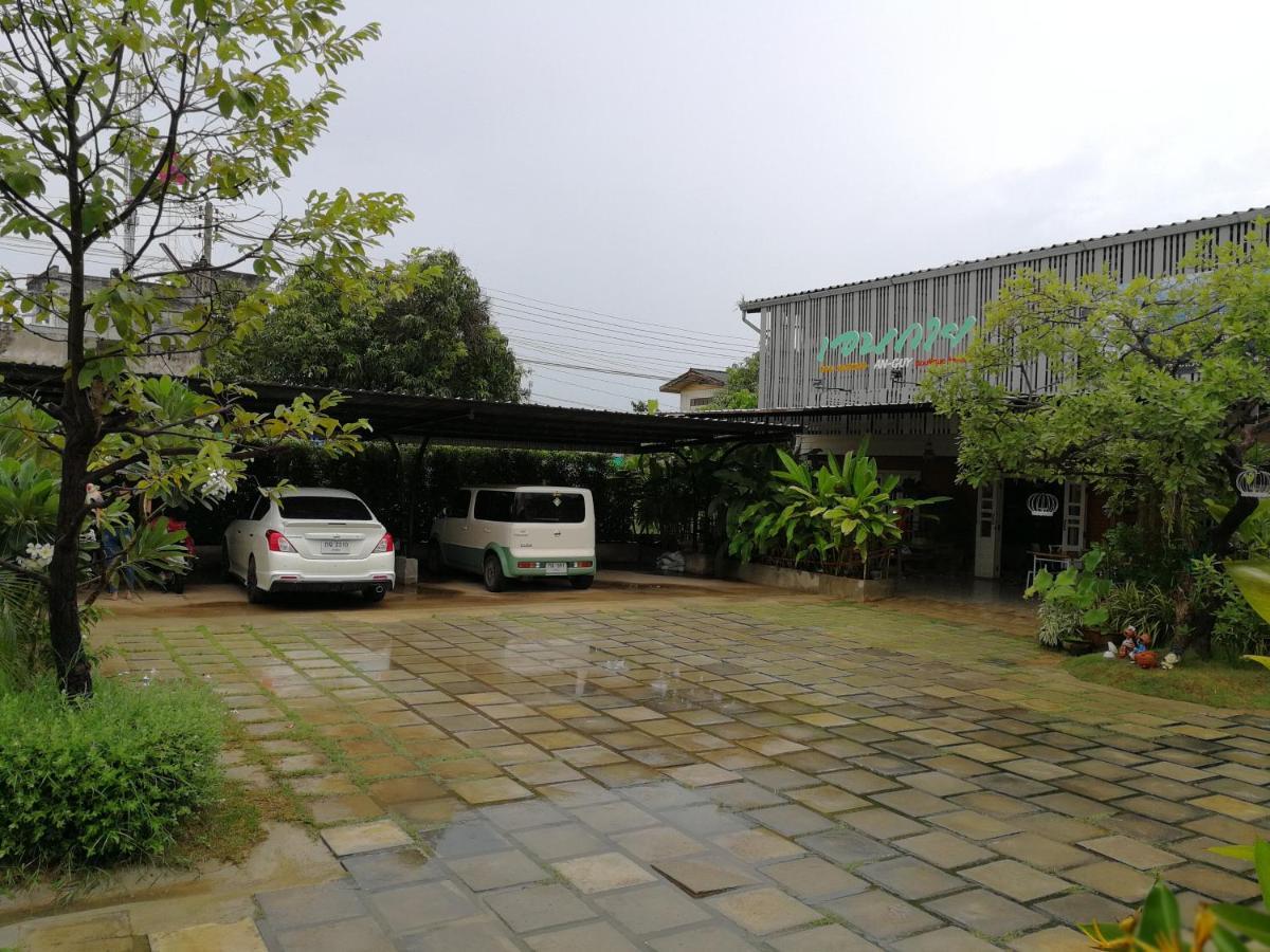 Aenguy Hostel Сукотай Екстериор снимка