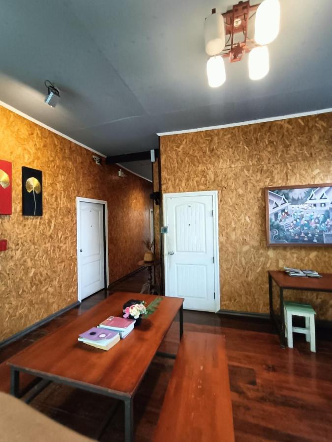 Aenguy Hostel Сукотай Екстериор снимка